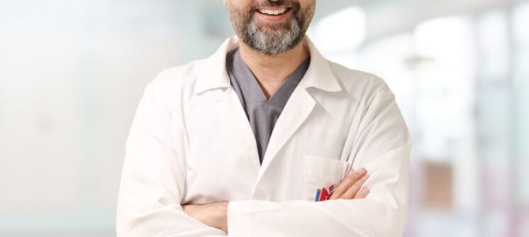 الدكتور محمد الحجيري افضل دكتور كهرباء قلب في الاردن طبيب كهرباء القلب في الاردن خفقان القلب اضطراب نبض القلب